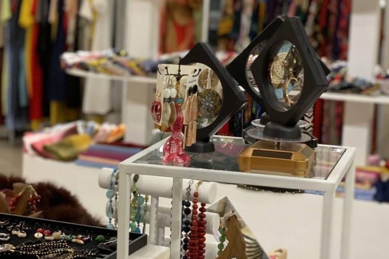 Khách Sạn Senna Huế